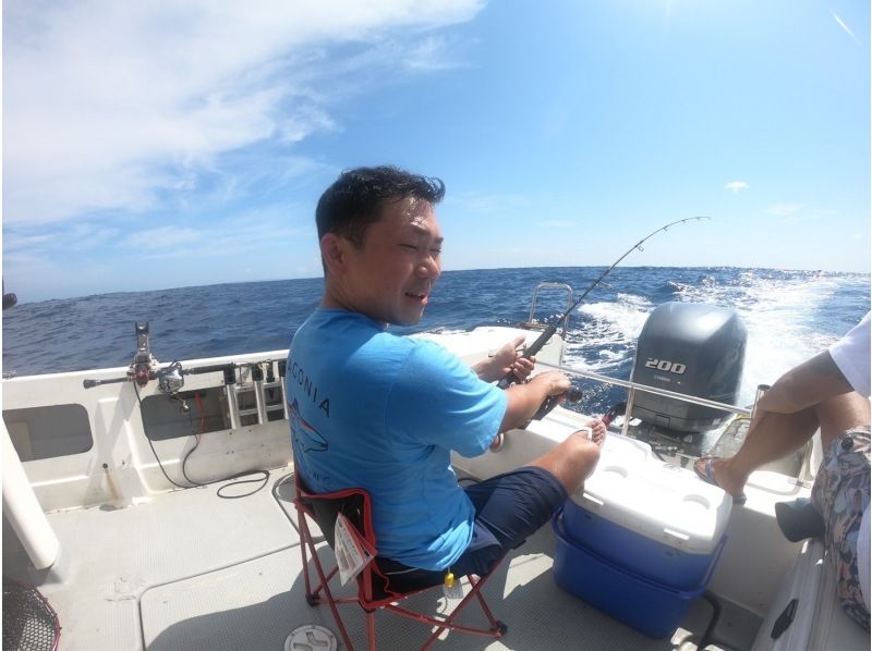 【鹿兒島·奄美大島】用29英尺乘船去的釣魚大巡遊！ ！の紹介画像