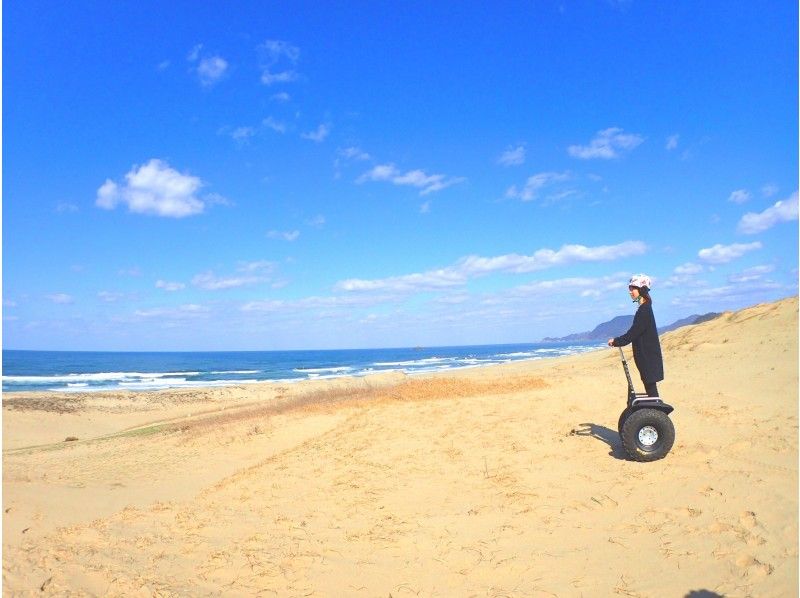 [Tottori Prefecture, Tottori City] Tottori Sand Dunes Segway Adventure Tour! Includes free time and photo services at scenic spots!の紹介画像
