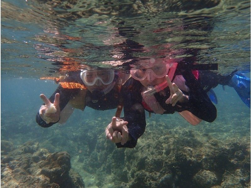 【沖縄・北谷】サンゴ礁シュノーケリング・餌付け無料！					 					 					の紹介画像