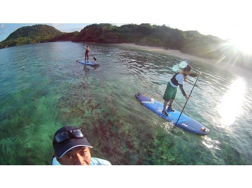 沖縄 石垣島 昇る朝日を海の上で浴びてパワーを充電 Supサンライズコース アクティビティジャパン