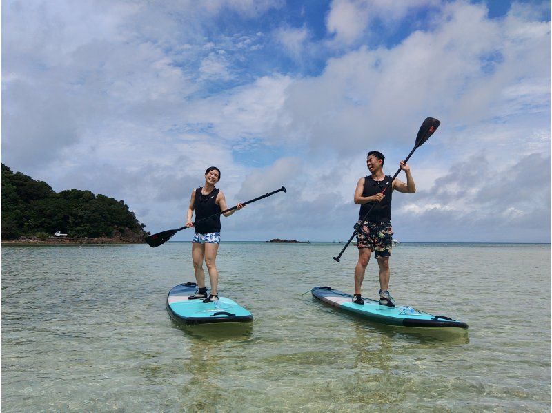 【沖縄・石垣島】石垣島の美しい海を満喫！サンゴ礁の海をスイスイ漕ぐなら！SUPクルージングコース　写真データ付　の紹介画像