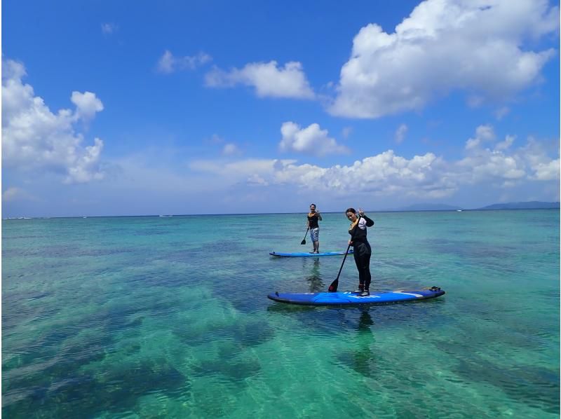 【沖縄・石垣島】石垣島の美しい海を満喫！サンゴ礁の海をスイスイ漕ぐなら！SUPクルージングコース　写真データ付　の紹介画像