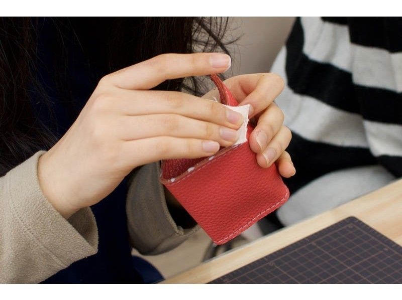 [Kyoto / Nakagyo Ward] One point only for yourself! Leather craft experience "key case making"