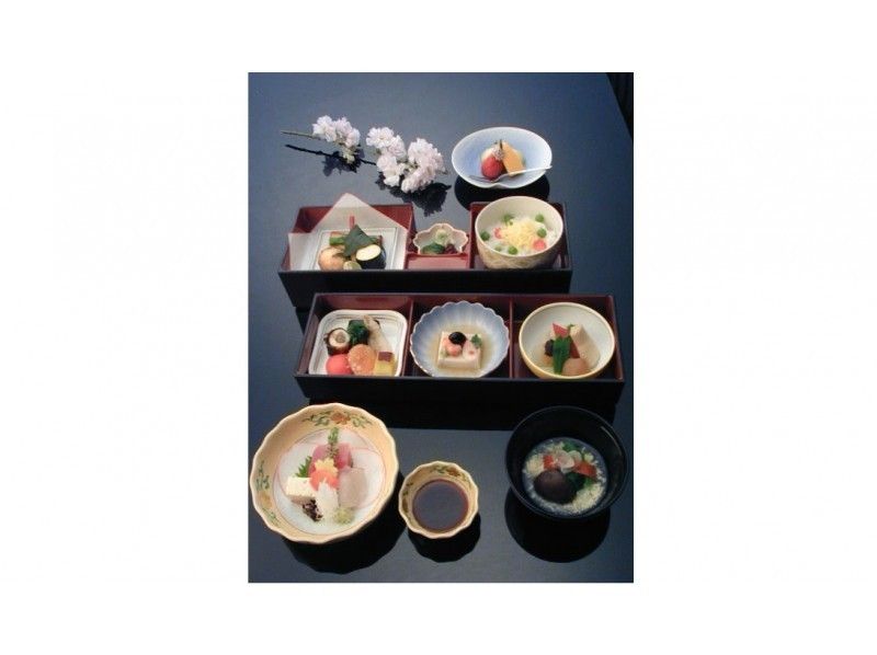 <2018年隅田川花火大会>料亭 懐石「瓢庵」屋上特設観覧席~特製花火御膳プラン~【11886】の紹介画像