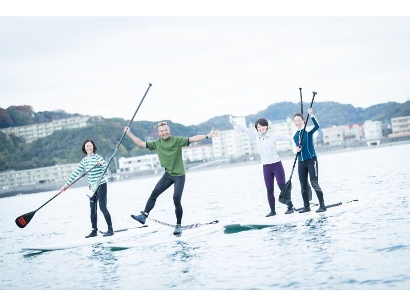 [Shonan/Zushi/Recommended for couples/women/Sunset SUP] SUP experience at a facility fully equipped with amenities and bath towels ★ Photo data giftの紹介画像