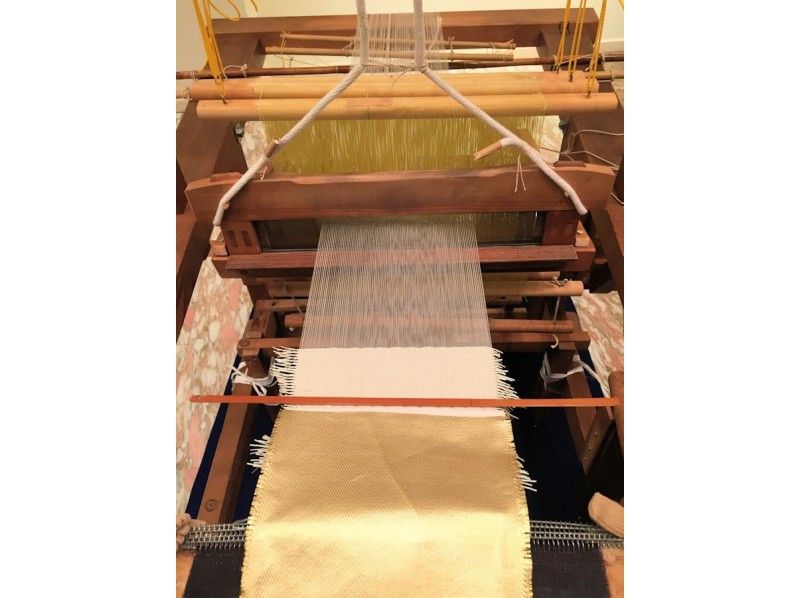 [Kyoto] Weaving experience with weaving foil & visit the workshop for weaver's technique!