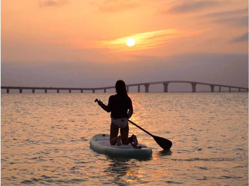 【宮古島・サンセットSUPツアー】★5歳から65歳まで参加OK★一度は見たい絶景｜GoPro写真＆動画無料｜温水シャワー、ドライヤー完備♡の紹介画像