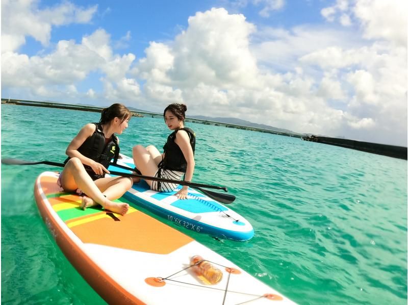 【沖縄・美ら海水族館近く】サップ・ SUP体験コース☆貸切・ガイド付き☆きれいな天然ビーチで水上散歩☆高画質！GoPro動画プレゼントの紹介画像