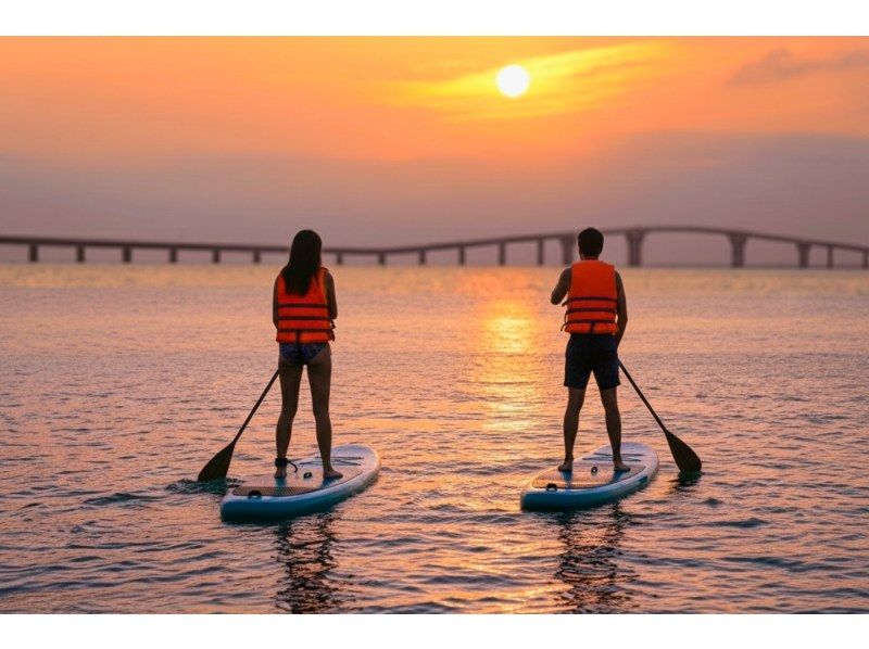 ＼宮古島の定番／ウミガメシュノーケル＆サンセットSUPツアー｜再チャレンジ無料保証｜GoPro写真＆動画無料｜温水シャワー、ドライヤー完備♡の紹介画像