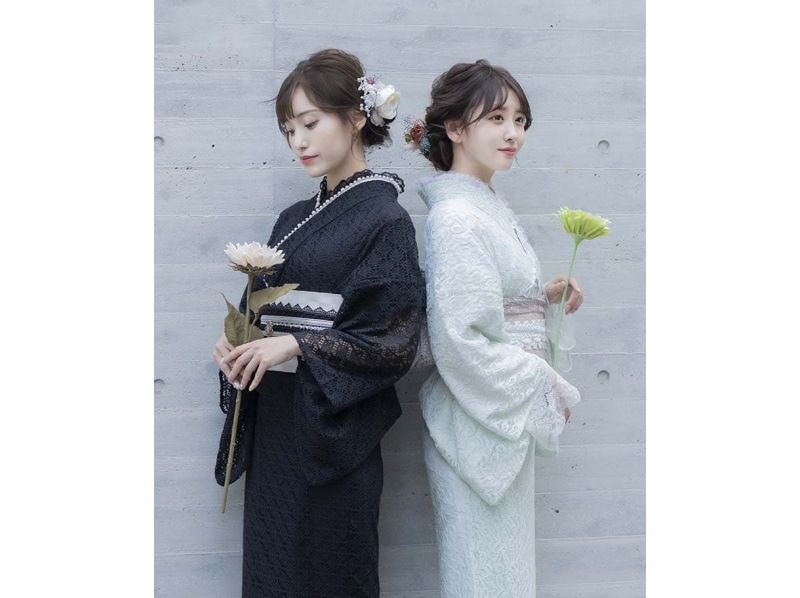 【교토 교토 역] 기모노 세트 & 헤어 세트인가 & 입기 포함 플랜! 비오는 날 우산 무료 대여 중 ♪の紹介画像