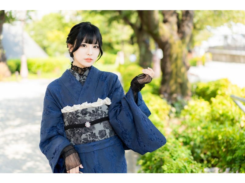 【교토 교토 역] 기모노 세트 & 헤어 세트인가 & 입기 포함 플랜! 비오는 날 우산 무료 대여 중 ♪の紹介画像
