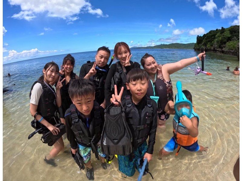 [Ishigaki Island/Half-day] Blue Cave Exploration & Snorkeling ★ You might even see some sea turtles ★ Free pick-up/drop-off/photo data/equipment rental! Same-day reservations welcome! [Student discount plan]の紹介画像