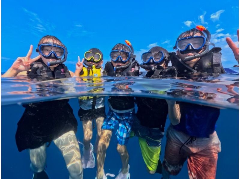 [Ishigaki Island/Half-day] Blue Cave Exploration & Snorkeling ★ You might even see some sea turtles ★ Free pick-up/drop-off/photo data/equipment rental! Same-day reservations welcome! [Student discount plan]の紹介画像