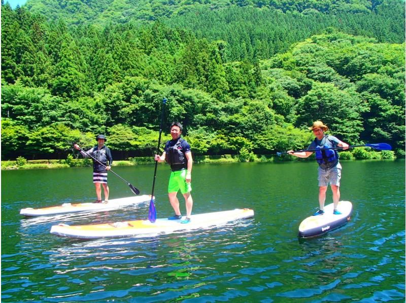 [Karuizawa Kanto Gunma ・ Shinshu Nagano Spring and early summer fresh green "First Lake SUP experience" Karuizawa nature experience leisureの紹介画像
