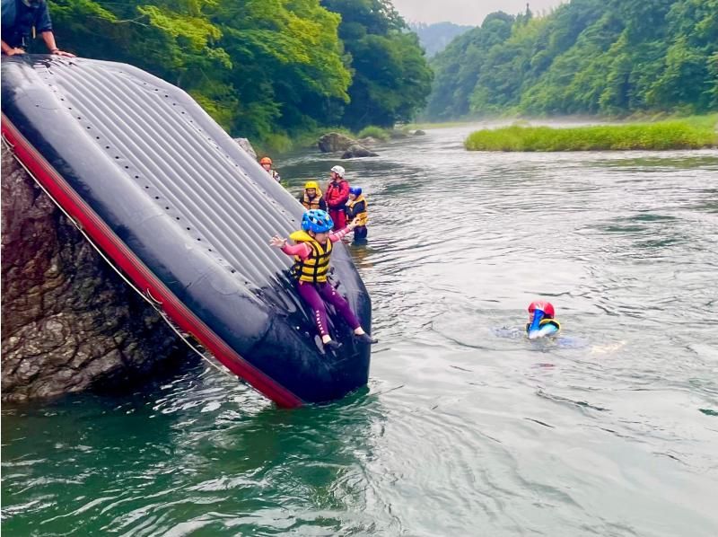 SALE! From age 4 ★ A beautiful river in Tokyo ★ Exhilarating rafting in Okutama!の紹介画像