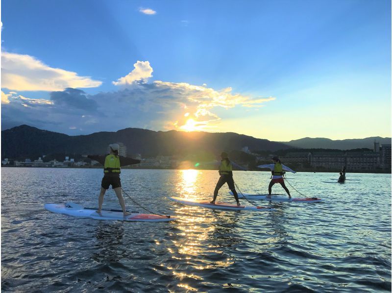 [Shiga/Otsu/Lake Biwa] Experience SUP at Lake Biwa! You can spend the day slowly in a clean facility ♪ Beginners are welcome! <15 minutes by train from Kyoto Station>の紹介画像