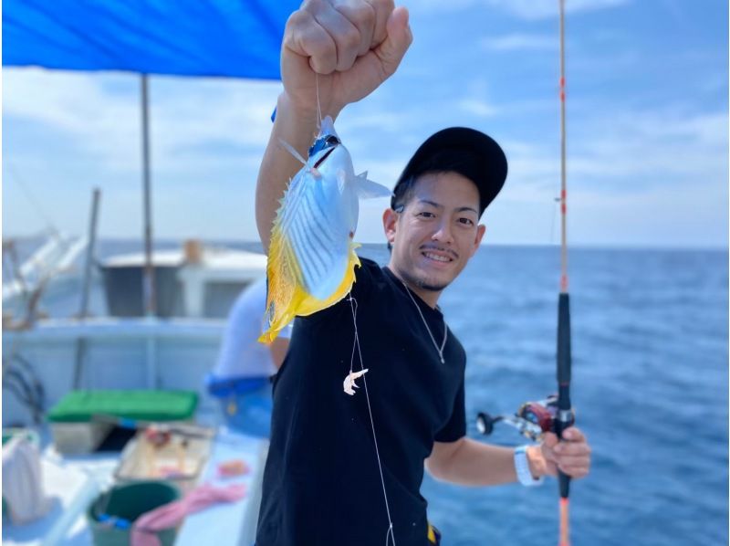 マングローブSUP＆フィッシングのセットプラン《6歳～◎撮影データ無料・釣れたお魚は近くの食堂でお食事可能！》の紹介画像