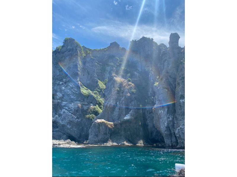 [Hokkaido, Otaru] Blue Cave | Famous Captain's Adventure Let's Go Cruise!の紹介画像