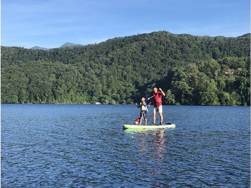 【親子で一緒に！】SUPタンデム（二人乗り）初心者体験コース♫３歳からの小さなお子様と一緒に！の紹介画像