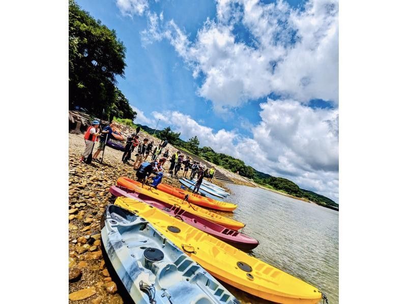 【熊本県・天草市】天草の綺麗な海を満喫！SUP orカヤックでの散策プラン♪満足の50分！SUP or カヤックでの天草の海クルーズコースの紹介画像