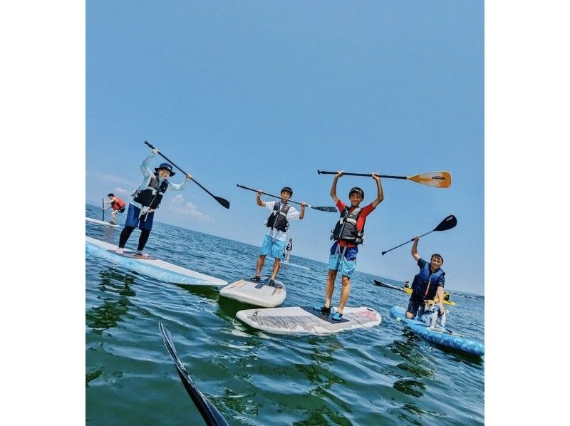 【熊本県・天草市】天草の綺麗な海を満喫！SUP orカヤックでの散策プラン♪満足の50分！SUP or カヤックでの天草の海クルーズコースの紹介画像