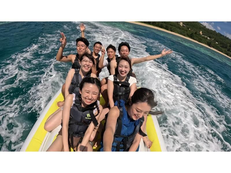 [冲绳•本部町]浮潜+3种海上运动完整体验！您会大笑、打滚并浑身湿透！の紹介画像