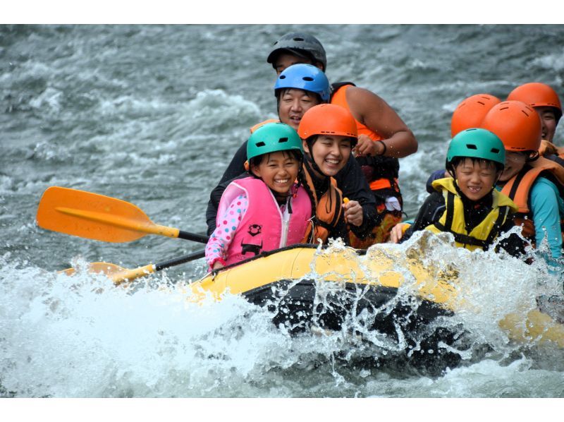 [Kumamoto / Kuma River] Kuma River Rafting ★ Naughty Family Course (PM course, 4 years old-OK, everyday only)の紹介画像