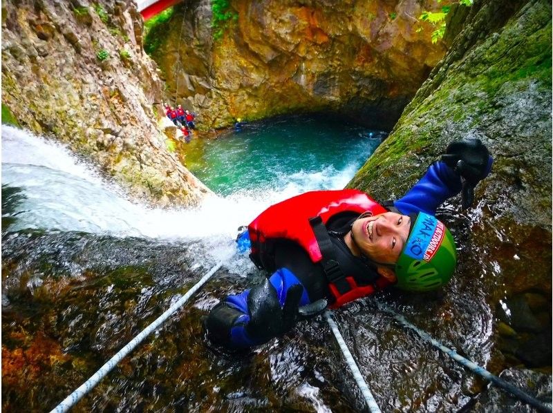 SALE!! [Gunma, Minakami, Tone River] Rafting & Canyoning ★ Combo 1-day tour (Tour photos & GoPro rafting video & lunch included)の紹介画像