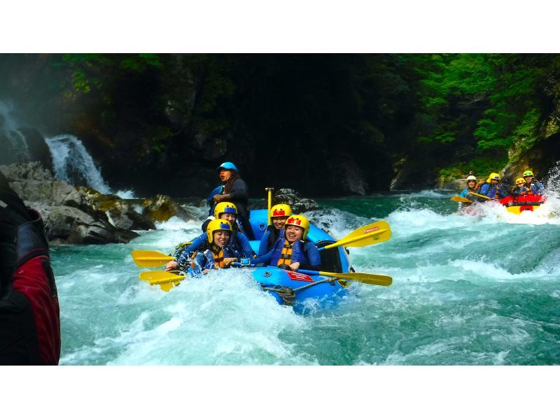 SALE!! [Gunma, Minakami, Tone River] Rafting & Canyoning ★ Combo 1-day tour (Tour photos & GoPro rafting video & lunch included)の紹介画像