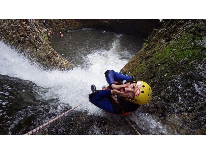 SALE!! [Gunma, Minakami, Tone River] Rafting & Canyoning ★ Combo 1-day tour (Tour photos & GoPro rafting video & lunch included)の紹介画像