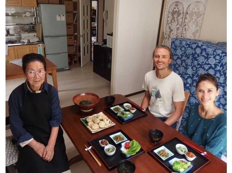 【 Kanagawa · Kamakura 】Healthy cooking class by a Japanese active grandmaの紹介画像