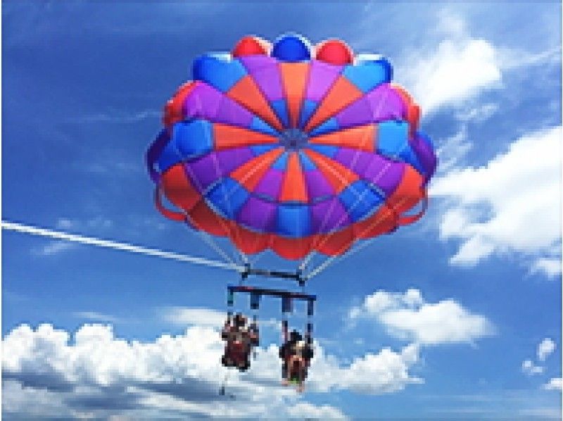  [หมู่บ้าน Onna, Chatan] [ โอกินาว่า・ ถ้ำสีฟ้า ดำน้ำ & พาราเซลลิ่ง(Parasailing) ] ส่วนลดจำนวนมากได้ถูกนำไปใช้ในคอร์สชุด !! の紹介画像