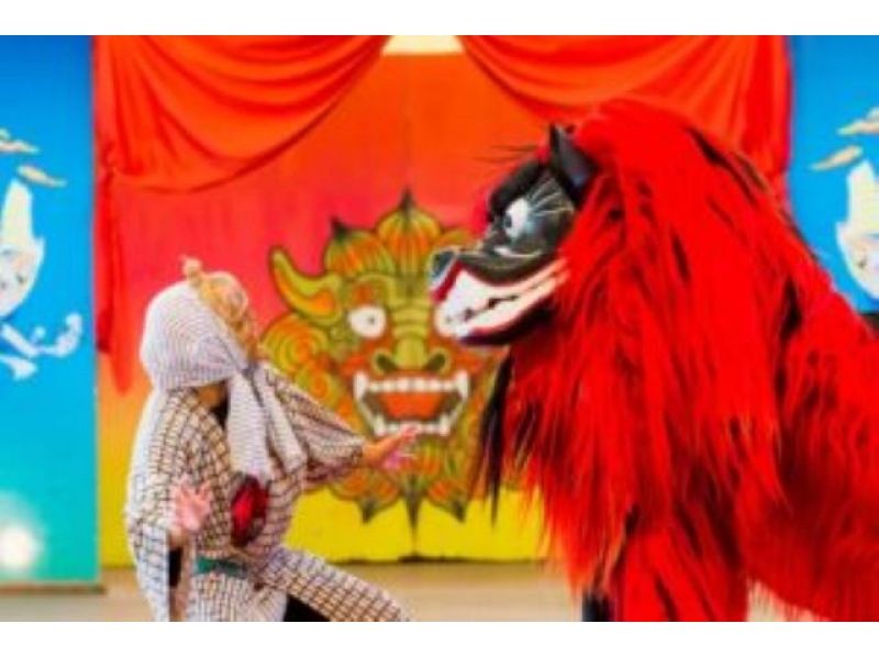 HIP-HOP BUS [Okinawa, Naha Departure] <Southern Okinawa> Okinawa World, Shuri Castle Park, Senaga Island Umikaji Terrace (Course D)の紹介画像