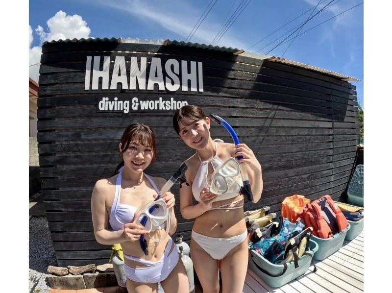 【沖縄本島・青の洞窟ボートシュノーケル】セール実施中★当日予約OK★プロカメラマンが撮影したデータ無料プレゼント★5ッ星ツアー！！の紹介画像
