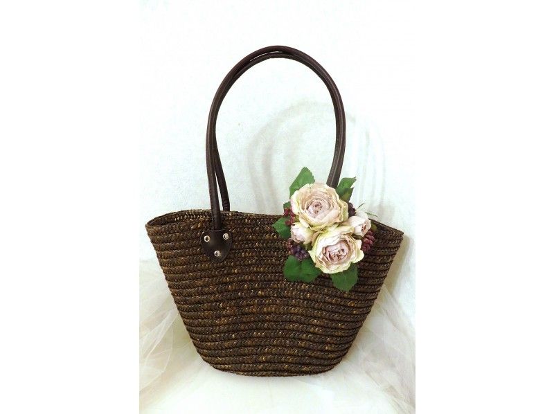 [Kanagawa / Yokohama] For a summer outing! Artificial Flower "Making Basket Bag" Tea Time & With a shuttle bus!の紹介画像