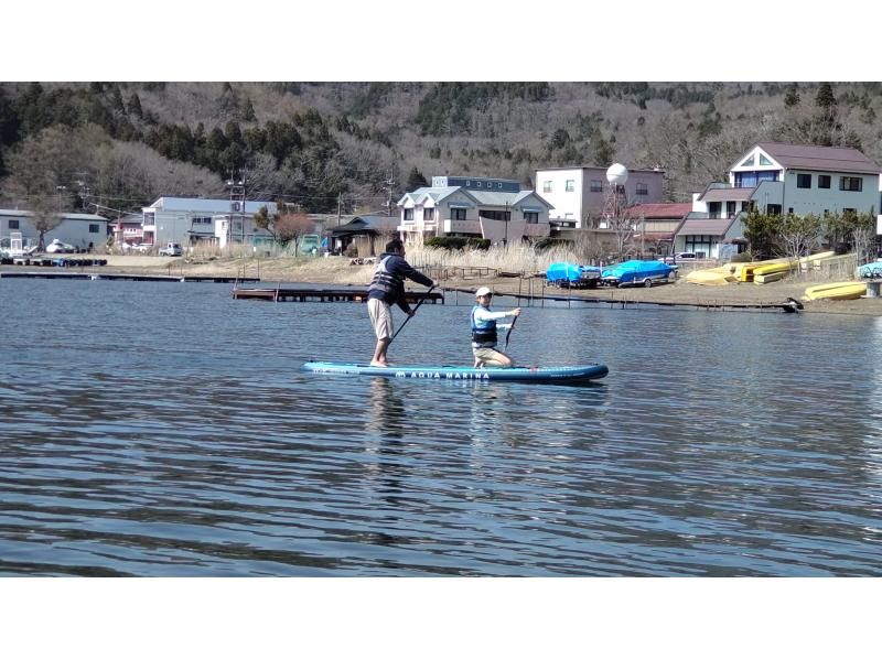 [Yamanashi / Lake Yamanaka] Tandem SUP for 2 adults ☆ No swimsuit OKの紹介画像