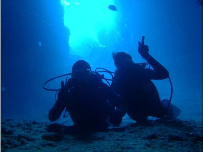 River trekking & blue cave diving Enjoy the ocean and mountains of Okinawa Set plan ☆の紹介画像