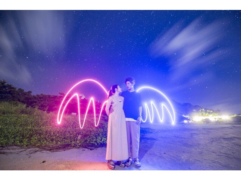 【沖縄・うるま市】星空写真家が感動の記念写真撮影！小道具を使ったスペシャルプランの紹介画像