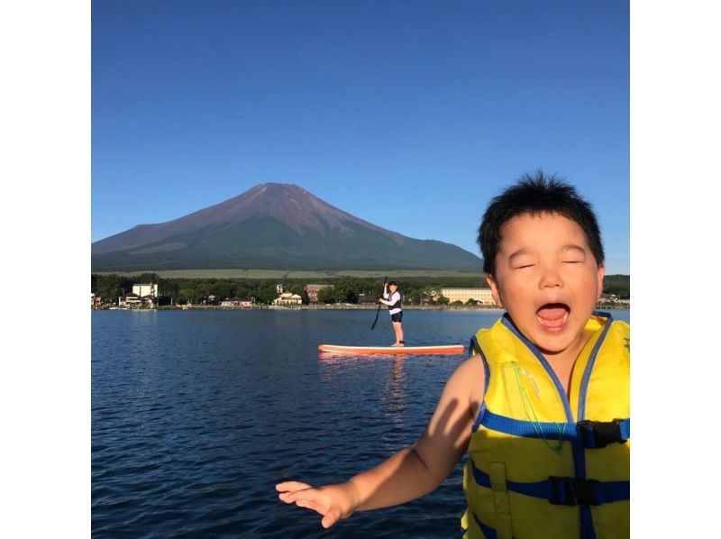 [Yamanashi Prefecture/Lake Yamanaka] Absolutely recommended for guests! Sunrise/early morning Sup (SUP) experience ♪♪の紹介画像