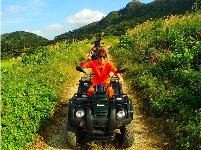 【石垣島】＼☆★海だけじゃない！南の島のんびりバギーツアー☆★／風に吹かれ のんびり石垣島の風景に溶けよう♪要普通免許(約1.5〜2時間）の紹介画像
