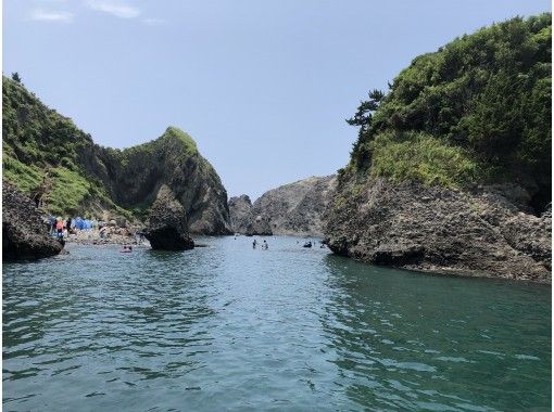 南伊豆 ヒリゾ浜 船で行くシュノーケル１日ツアー 昼食付 アクティビティジャパン