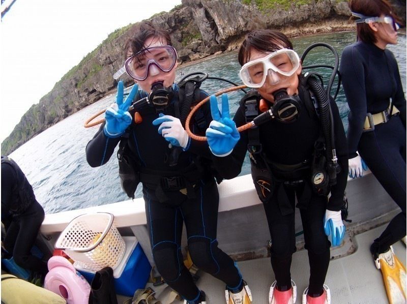 【沖繩·恩納村】★8歲·9歲OK★Chibiko魚體驗潛水！與孩子和家人一起挑戰潛水！の紹介画像