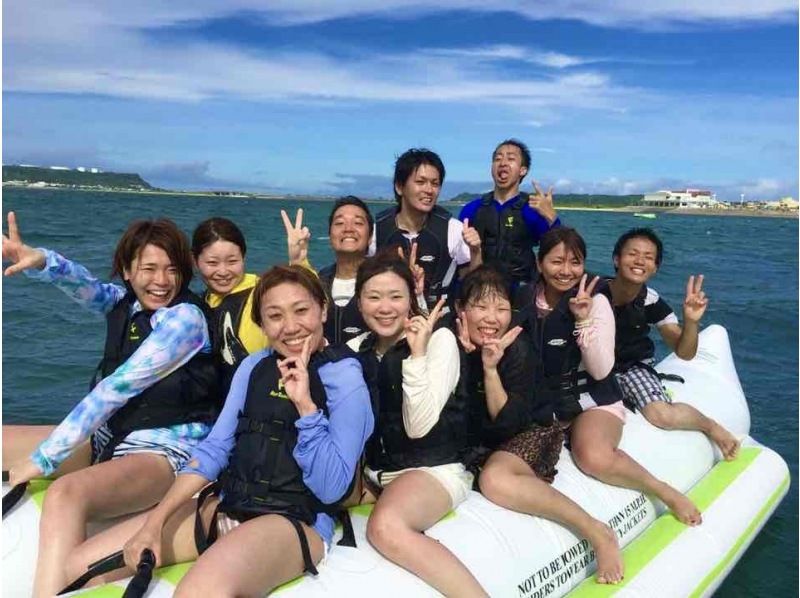 シーサーパラセーリング1回＆ホバーボード・ウェイクボード120分遊び放題プランの紹介画像