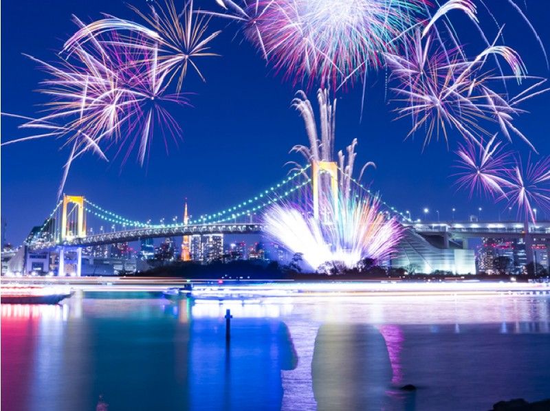 The last Odaiba fireworks display in Heisei! ?? Let's see the winter fireworks from the double-decker open bus "Sky Bus"!