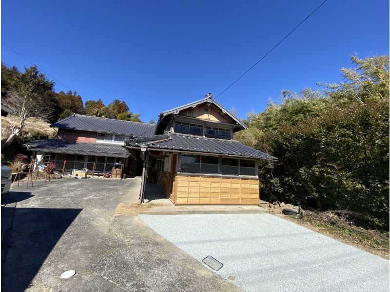 【静岡・掛川市】世界農業遺産　茶草場農法による絶景茶畑でお茶摘み体験＆摘みたて茶葉の天ぷら作り体験＆BBQランチの紹介画像