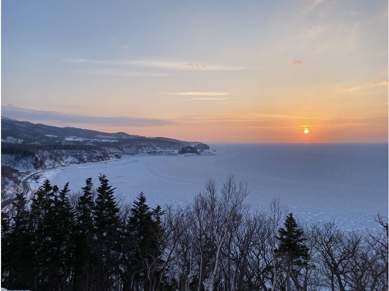 WS JR知床斜里駅発・知床　冬の一日満喫ツアー森歩き絶景スノーシュー付帯【無料送迎付】の紹介画像
