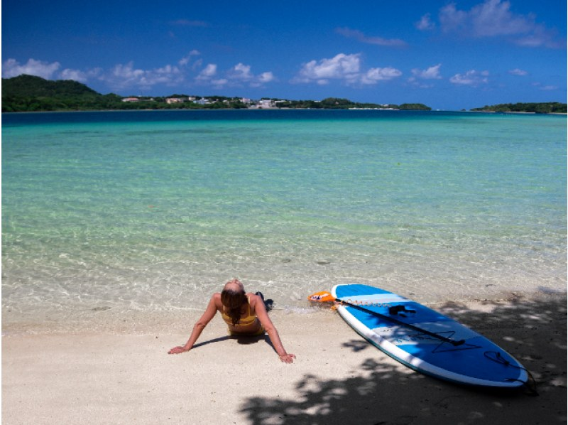 [Ishigaki Island/1 day] Kabira Bay SUP/Canoe & Blue Cave Snorkeling★Look for sea turtles★Free photo data★[Regional coupons applicable] Autumn sale underway!の紹介画像