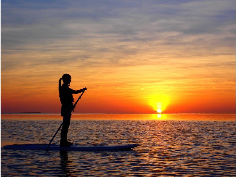 [Ishigaki Island/Evening] Choose from our selection of sunset SUP/canoe tours ★Best sunset view★ Same-day application OK [Equipment rental/free photo data]の紹介画像