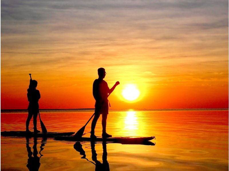[Ishigaki Island/Evening] Sunset SUP/Canoe tour to choose from ★ Superb sunset ★ Photo data ★ Same-day application OK [Regional coupons applicable] Winter sale underwayの紹介画像