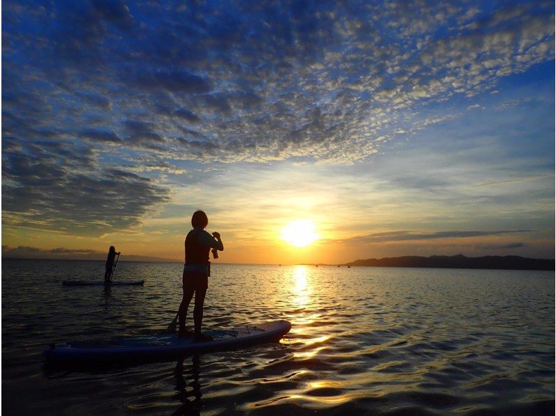 [Ishigaki Island/Evening] Sunset SUP/Canoe tour to choose from★Superb sunset★Same-day application OK [Photo data/equipment rental free] Spring sale underwayの紹介画像